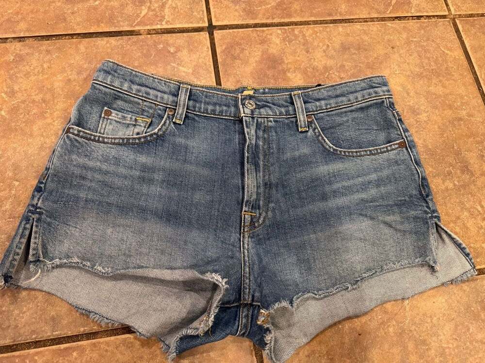 7 For All Mankind Denim Cutoff Shorts Size 28